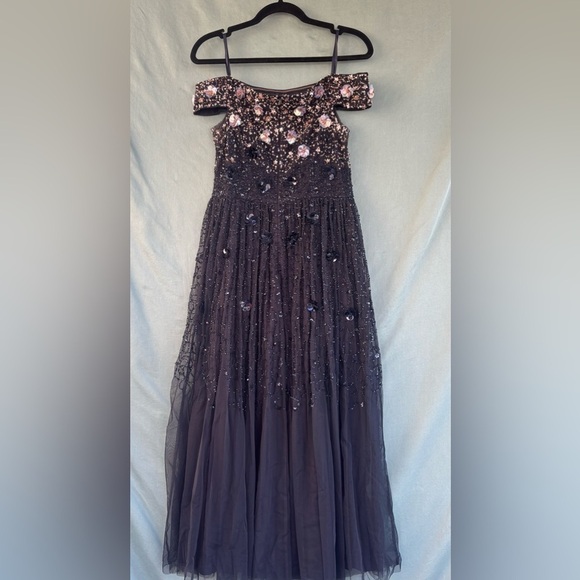 EUC Adrianna Papell Off The Shoulder Beaded Gown Size 4 Navy Blue Beaded Sequins - Picture 10 of 13